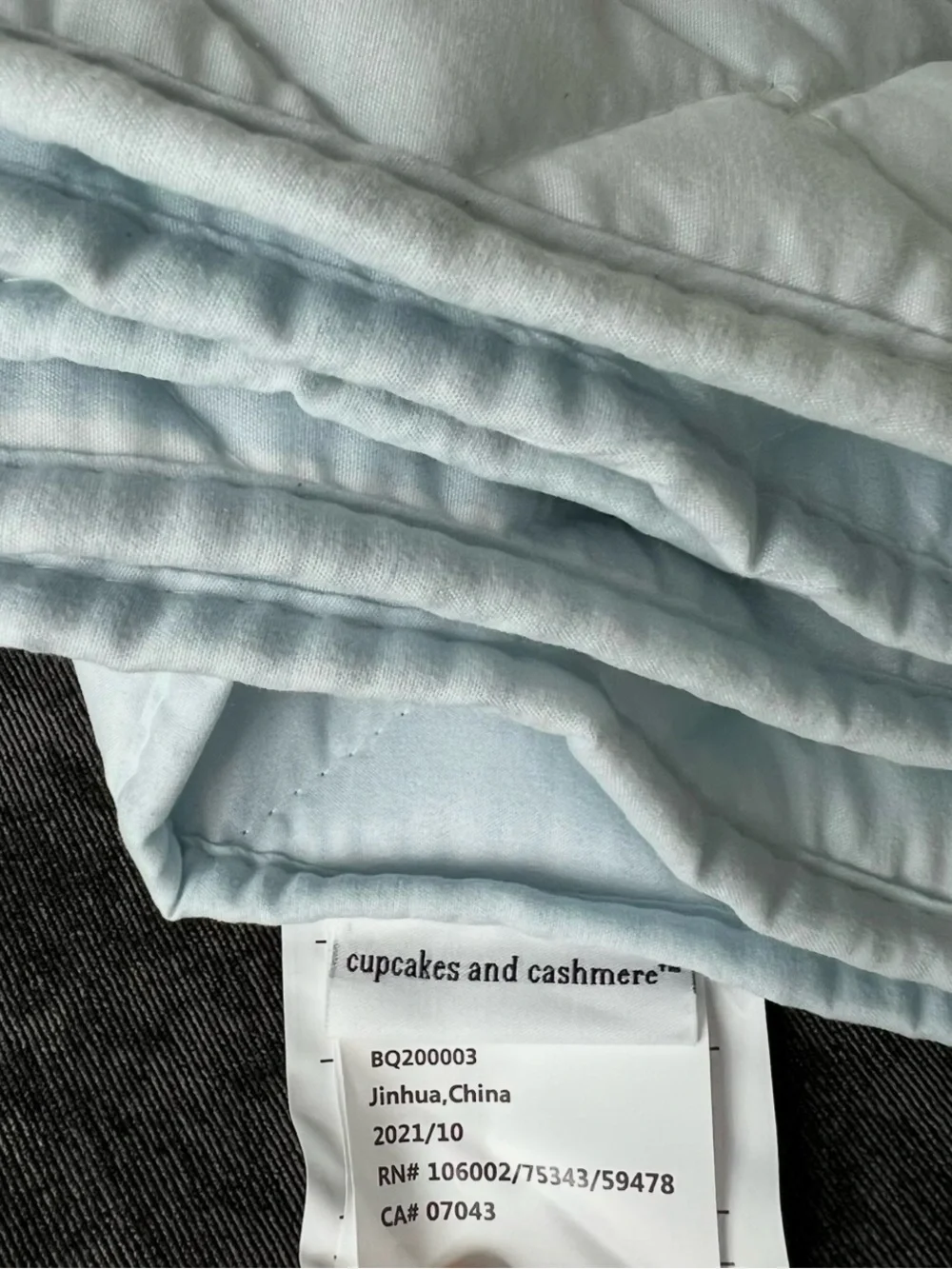 NWT Cupcakes and Cashmere Baby Quilt